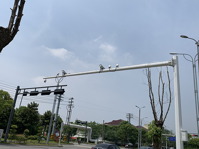 連云港東海監控桿工程